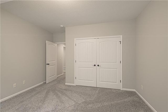 9326 N Ditzler Avenue, Kansas City, MO 64157