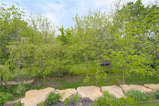 9326 N Ditzler Avenue, Kansas City, MO 64157