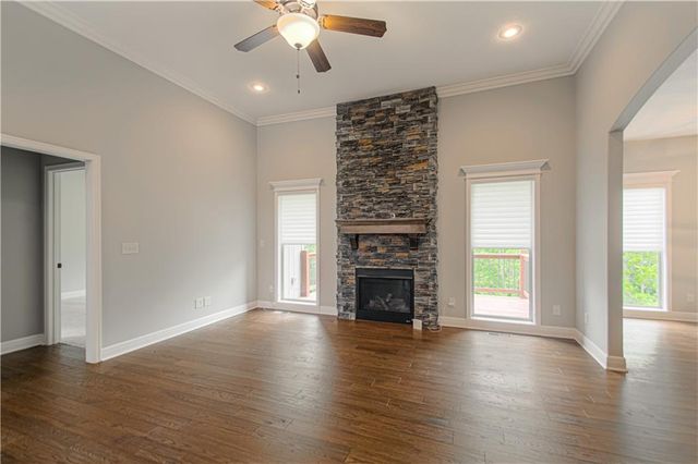 9326 N Ditzler Avenue, Kansas City, MO 64157