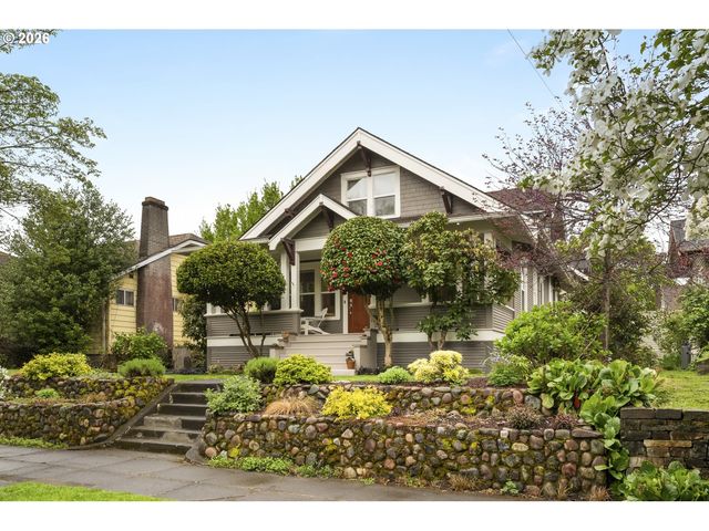 3825 N LONGVIEW Ave, Portland, OR 97227