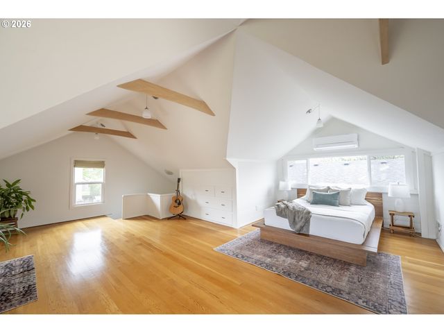 3825 N LONGVIEW Ave, Portland, OR 97227