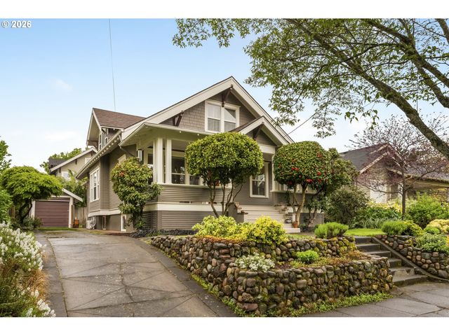 3825 N LONGVIEW Ave, Portland, OR 97227