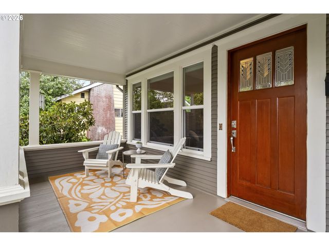 3825 N LONGVIEW Ave, Portland, OR 97227