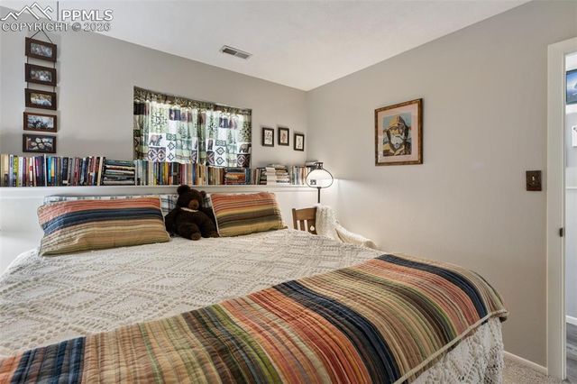 702 Sunnywood Loop, Woodland Park, CO 80863