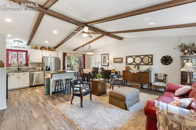 702 Sunnywood Loop, Woodland Park, CO 80863