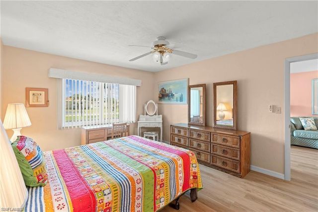 372 Charlemagne BLVD B202, Naples, FL 34112