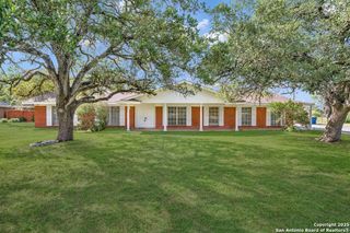 514 hospital, Floresville, TX 78114