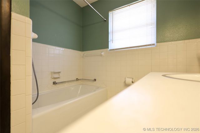 1701 W 14th, Sulphur, OK 73086