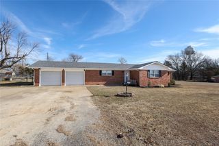 1701 W 14th, Sulphur, OK 73086