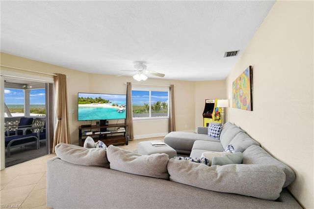 8246 Estero BLVD, Fort Myers Beach, FL 33931
