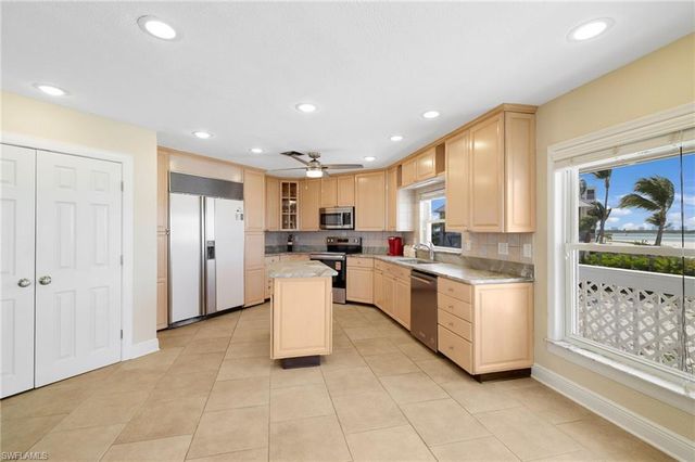 8246 Estero BLVD, Fort Myers Beach, FL 33931
