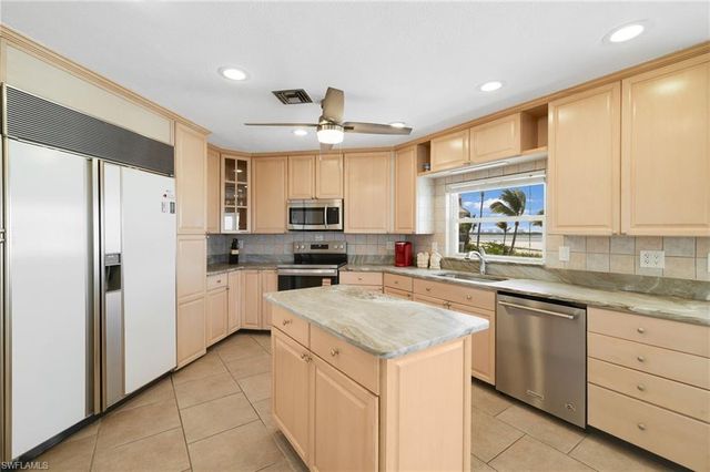 8246 Estero BLVD, Fort Myers Beach, FL 33931