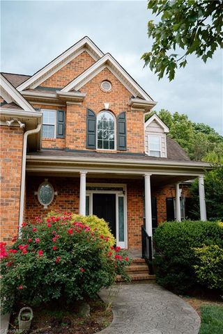 6407 Calvary Way, Thomasville, NC 27360