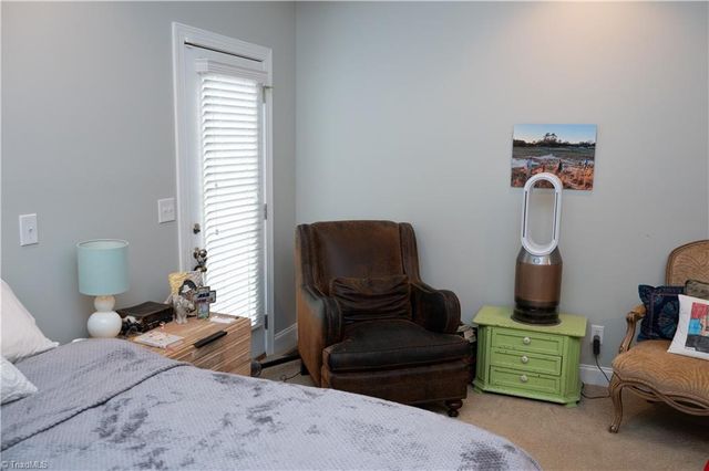 6407 Calvary Way, Thomasville, NC 27360