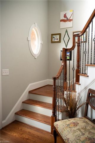 6407 Calvary Way, Thomasville, NC 27360