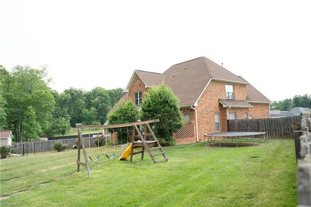 6407 Calvary Way, Thomasville, NC 27360