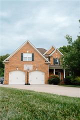 6407 Calvary Way, Thomasville, NC 27360