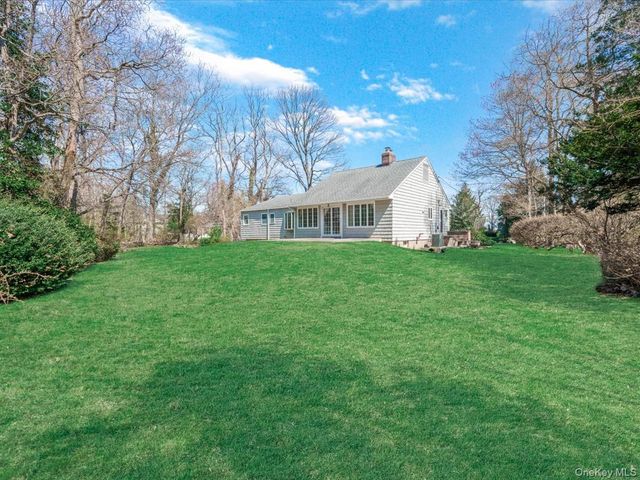 25 Jaegger Drive, Old Brookville, NY 11545