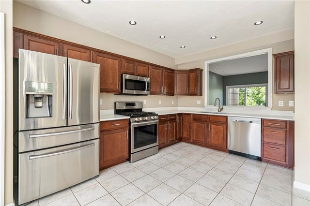 10522 Forest Hill, Mccandless, PA 15090