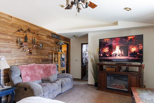 1537 W Calle Del Santo Dr, Pueblo West, CO 81007