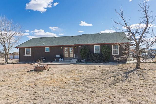 1537 W Calle Del Santo Dr, Pueblo West, CO 81007
