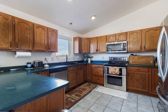 1537 W Calle Del Santo Dr, Pueblo West, CO 81007