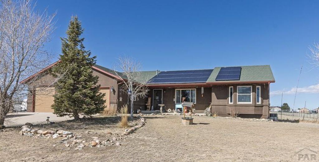 1537 W Calle Del Santo Dr, Pueblo West, CO 81007