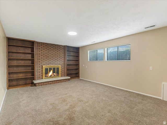 9326 ALVEY LN, Sandy, UT 84093