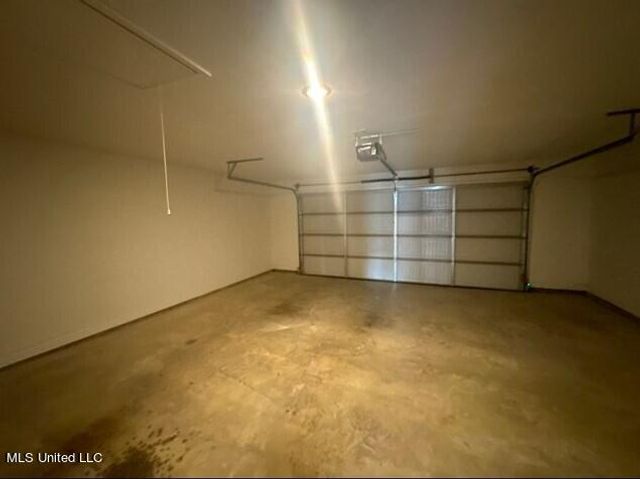 120 Gun Hill Cove, Byram, MS 39272