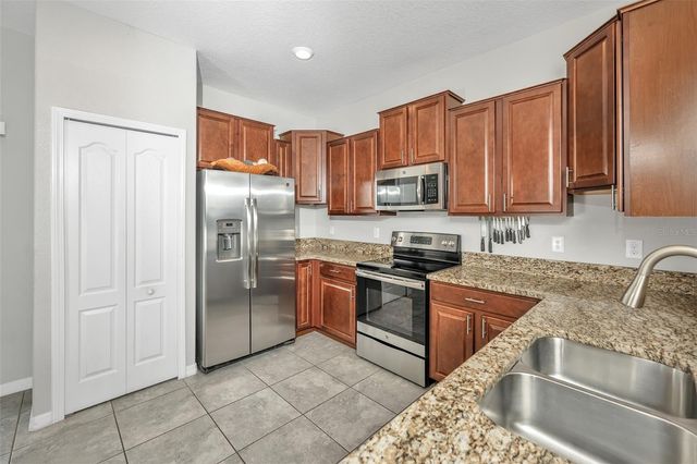 2148 GOLDEN FALCON DRIVE, Ruskin, FL 33570