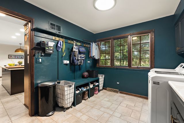 515 Aberdeen Road, Frankfort, IL 60423