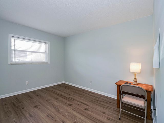 1166 6th Avenue B7, Vero Beach, FL 32960