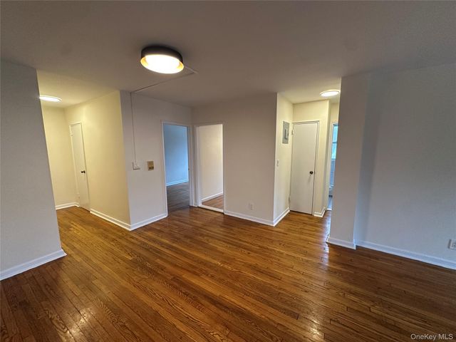 1 Vincent Unit 3K, Bronxville, NY 10708