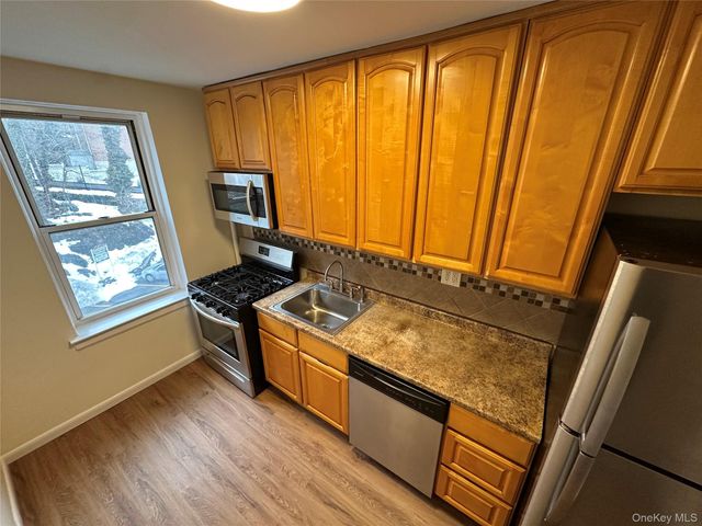 1 Vincent Unit 3K, Bronxville, NY 10708