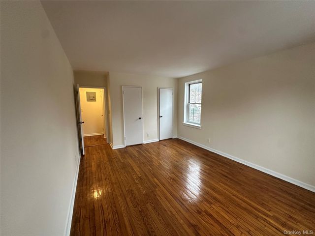 1 Vincent Unit 3K, Bronxville, NY 10708