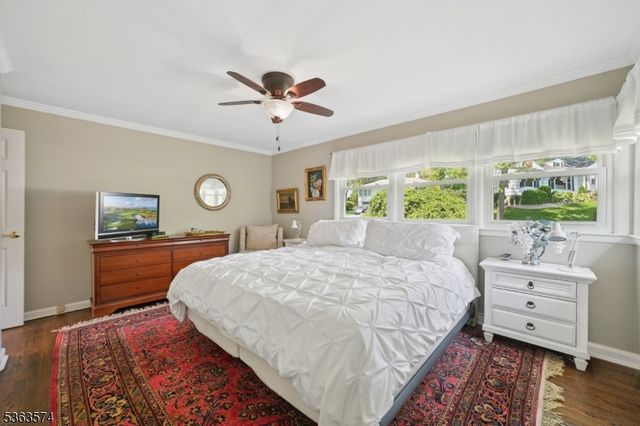 44 Harvey Dr, Summit City, NJ 07901