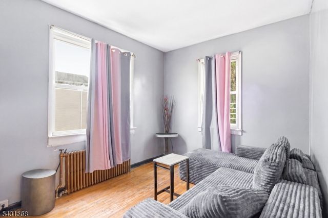 307 Old Bergen Rd, Jersey City, NJ 07305