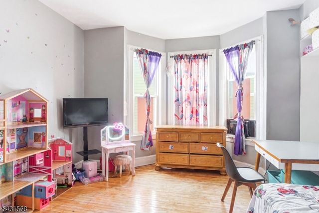 307 Old Bergen Rd, Jersey City, NJ 07305
