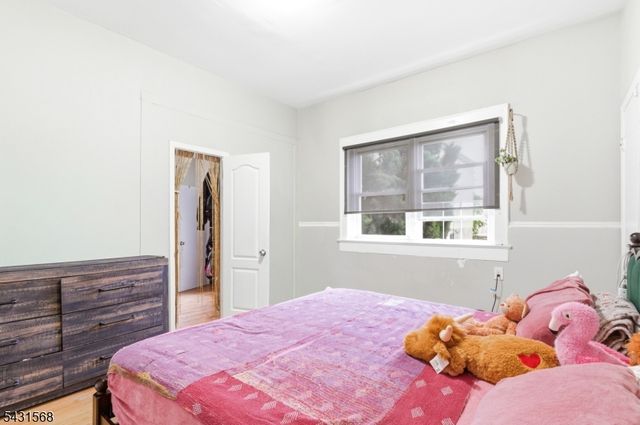 307 Old Bergen Rd, Jersey City, NJ 07305