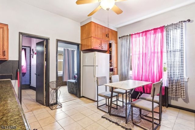 307 Old Bergen Rd, Jersey City, NJ 07305