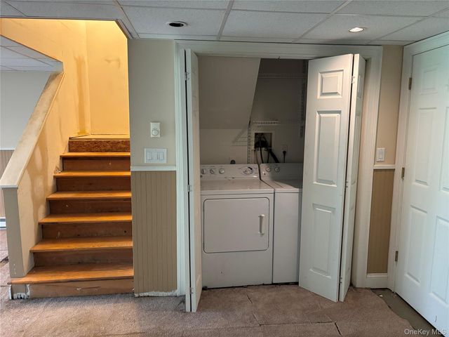 5202 Chelsea Cove N, Hopewell Junction, NY 12533