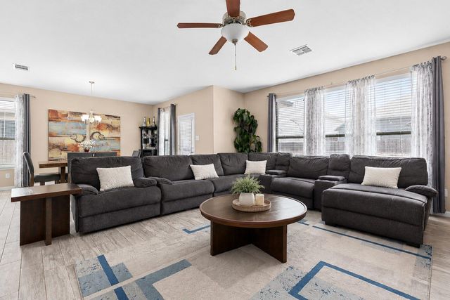 8080 Gato LN, Round Rock, TX 78665