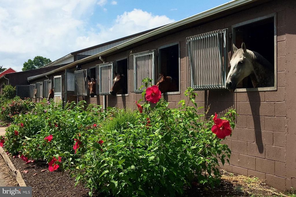 1015 CHERRY HILL RD, Princeton, NJ 08540