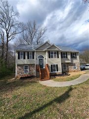 300 Overland Trail, Temple, GA 30179