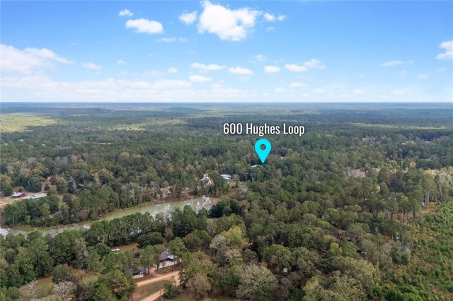 600 Hughes Loop, Willis, TX 77378