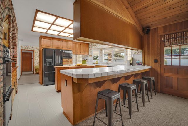 1950 Simon Dr, Turlock, CA 95382