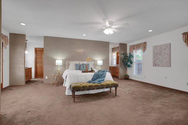 1950 Simon Dr, Turlock, CA 95382