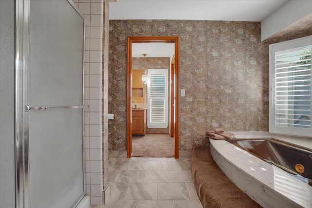 1950 Simon Dr, Turlock, CA 95382