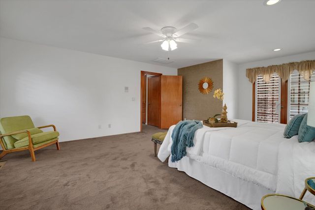 1950 Simon Dr, Turlock, CA 95382