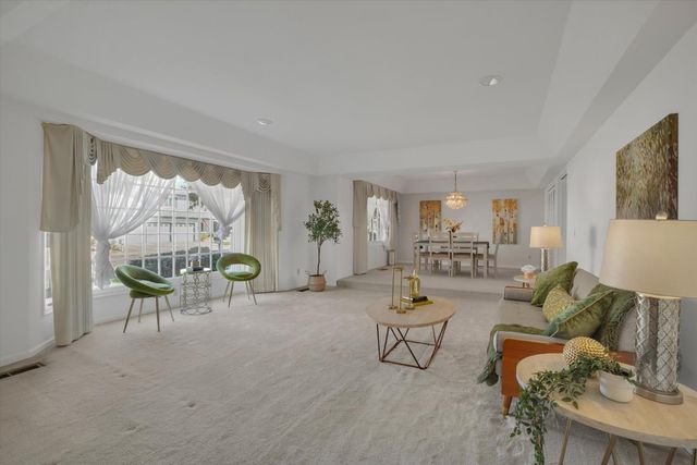 1950 Simon Dr, Turlock, CA 95382